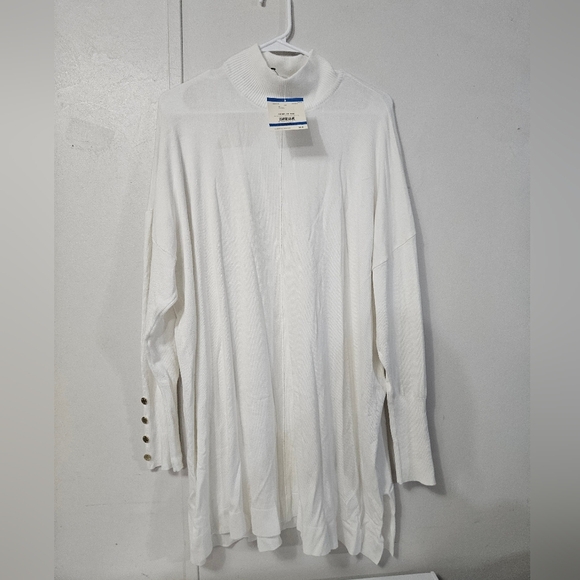 NWT! Anne Klein Ivory Sweater With Gold Button Detail! - Picture 1 of 7